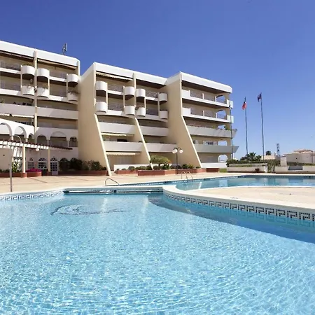 O A Ramos Palmeira Gale Esta Inserido Num Com Piscina, Fica Apenas A 250 Metros Da Da Gale - Com Ar Condicionado Na Sala, Smart Tv Com Prime Video E Cozinha Completa Albufeira