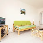 O A Ramos Palmeira Gale Esta Inserido Num Com Piscina, Fica Apenas A 250 Metros Da Da Gale - Com Ar Condicionado Na Sala, Smart Tv Com Prime Video E Cozinha Completa